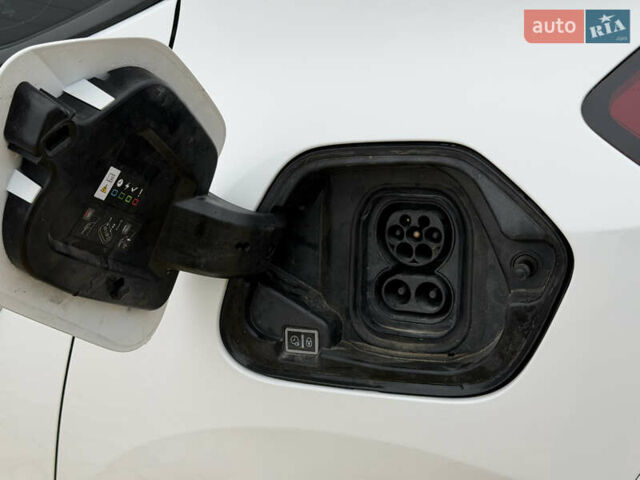 Белый Опель Корса, объемом двигателя 0 л и пробегом 57 тыс. км за 12992 $, фото 22 на Automoto.ua