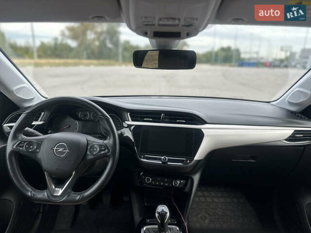 Белый Опель Корса, объемом двигателя 1.2 л и пробегом 44 тыс. км за 12500 $, фото 15 на Automoto.ua