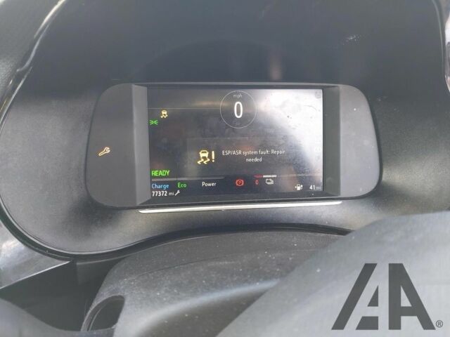 Белый Опель Корса, объемом двигателя 0 л и пробегом 77 тыс. км за 6997 $, фото 5 на Automoto.ua