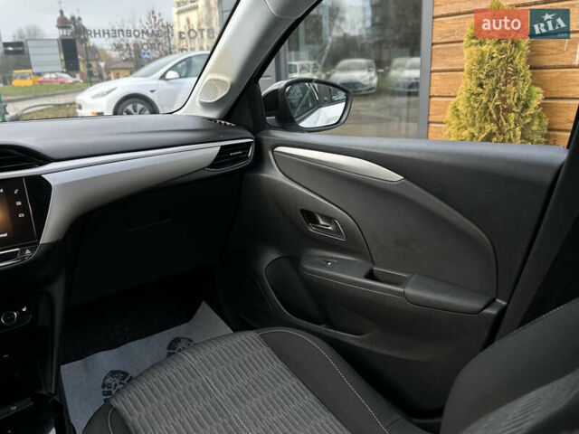 Белый Опель Корса, объемом двигателя 0 л и пробегом 39 тыс. км за 13899 $, фото 39 на Automoto.ua