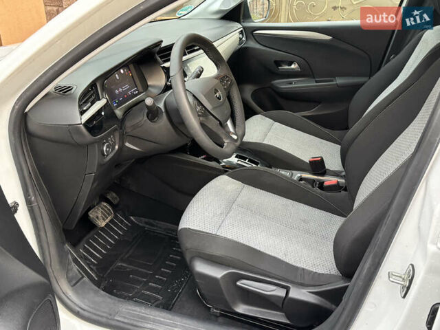 Белый Опель Корса, объемом двигателя 0 л и пробегом 16 тыс. км за 14200 $, фото 15 на Automoto.ua