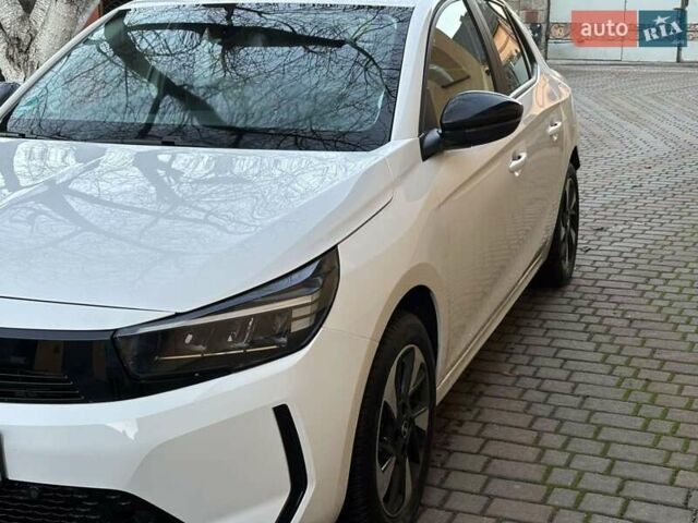 Білий Опель Корса, об'ємом двигуна 0 л та пробігом 16 тис. км за 14800 $, фото 1 на Automoto.ua