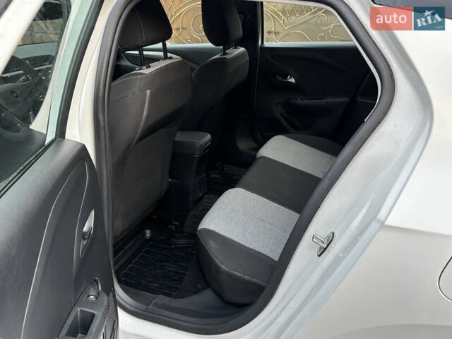 Белый Опель Корса, объемом двигателя 0 л и пробегом 16 тыс. км за 14200 $, фото 16 на Automoto.ua