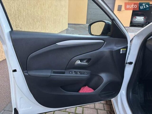 Білий Опель Корса, об'ємом двигуна 0 л та пробігом 16 тис. км за 14800 $, фото 13 на Automoto.ua