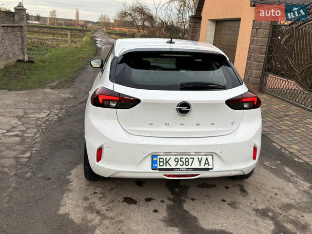 Белый Опель Корса, объемом двигателя 0 л и пробегом 16 тыс. км за 14200 $, фото 8 на Automoto.ua