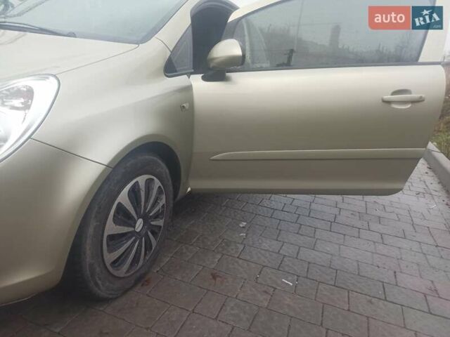 Бежевый Опель Корса, объемом двигателя 1 л и пробегом 330 тыс. км за 4300 $, фото 9 на Automoto.ua