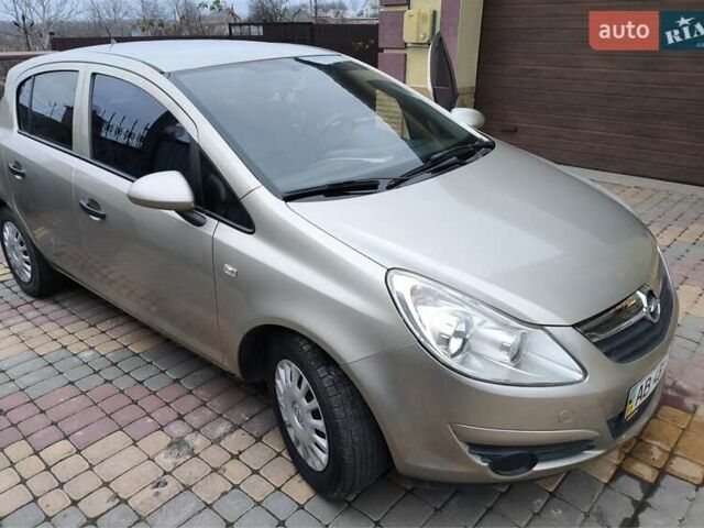 Бежевый Опель Корса, объемом двигателя 1.23 л и пробегом 140 тыс. км за 3000 $, фото 4 на Automoto.ua