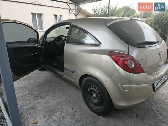 Бежевый Опель Корса, объемом двигателя 1.23 л и пробегом 180 тыс. км за 4600 $, фото 12 на Automoto.ua