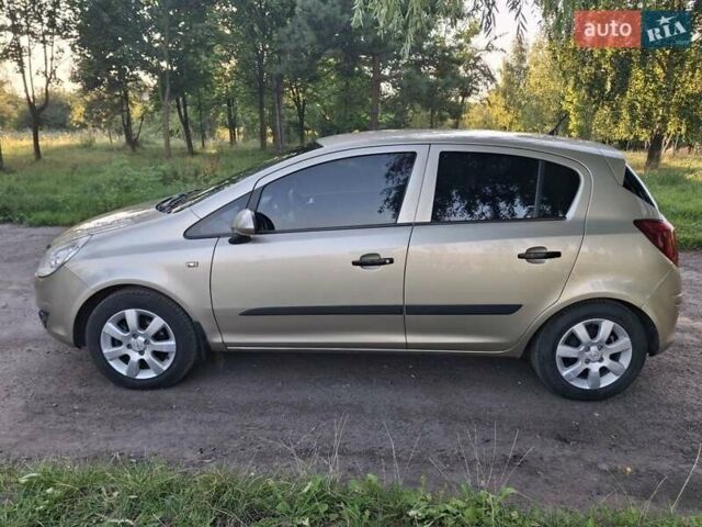 Бежевый Опель Корса, объемом двигателя 1.2 л и пробегом 141 тыс. км за 5555 $, фото 5 на Automoto.ua