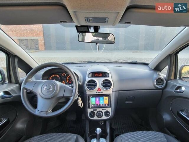 Бежевий Опель Корса, об'ємом двигуна 1.2 л та пробігом 155 тис. км за 5000 $, фото 4 на Automoto.ua
