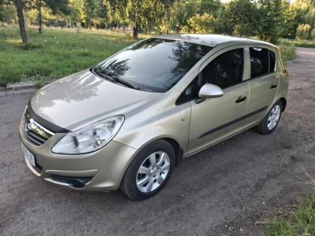 Бежевий Опель Корса, об'ємом двигуна 1.2 л та пробігом 141 тис. км за 5555 $, фото 7 на Automoto.ua