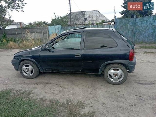 Черный Опель Корса, объемом двигателя 1.2 л и пробегом 450 тыс. км за 1700 $, фото 8 на Automoto.ua