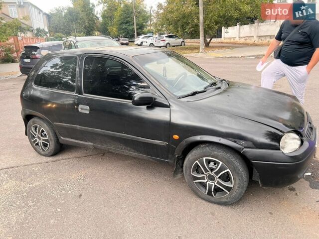 Чорний Опель Корса, об'ємом двигуна 1.2 л та пробігом 364 тис. км за 900 $, фото 2 на Automoto.ua