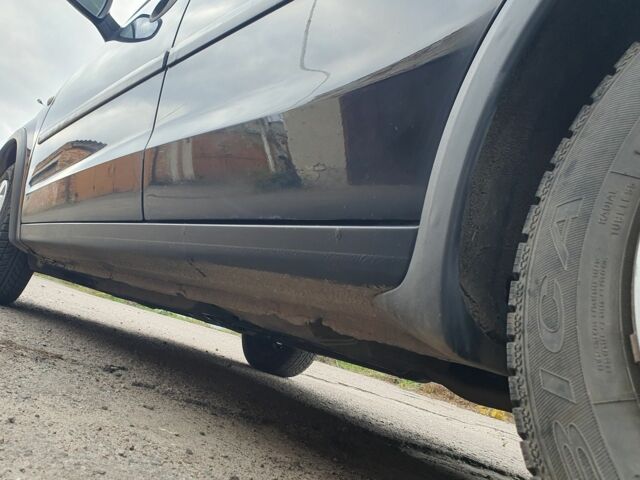 Черный Опель Корса, объемом двигателя 1 л и пробегом 204 тыс. км за 1600 $, фото 7 на Automoto.ua