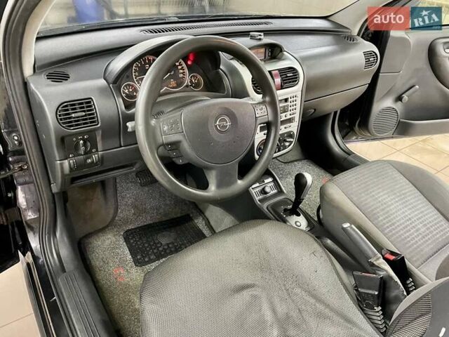 Черный Опель Корса, объемом двигателя 0.97 л и пробегом 260 тыс. км за 2999 $, фото 19 на Automoto.ua