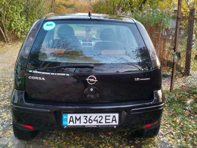 Черный Опель Корса, объемом двигателя 1.2 л и пробегом 220 тыс. км за 3600 $, фото 3 на Automoto.ua