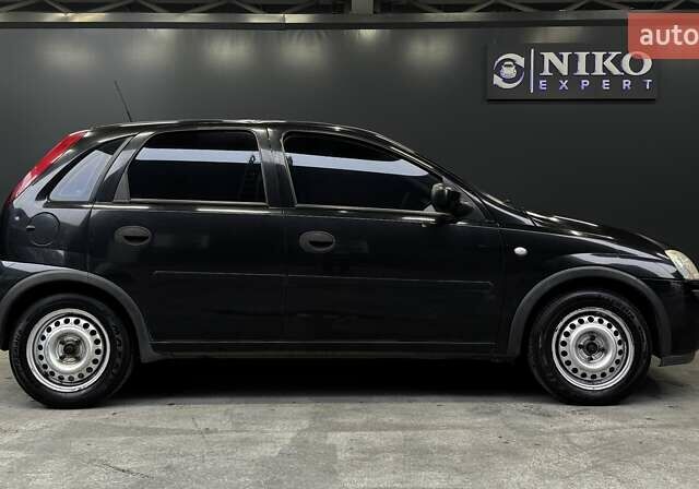 Черный Опель Корса, объемом двигателя 0 л и пробегом 127 тыс. км за 3600 $, фото 14 на Automoto.ua