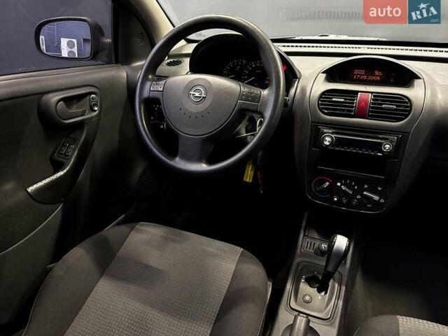 Черный Опель Корса, объемом двигателя 0 л и пробегом 127 тыс. км за 3600 $, фото 24 на Automoto.ua