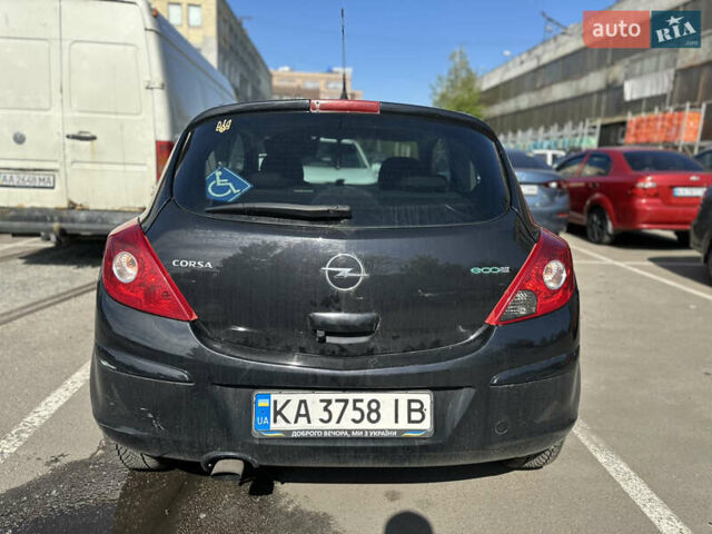 Черный Опель Корса, объемом двигателя 1.69 л и пробегом 258 тыс. км за 6300 $, фото 8 на Automoto.ua