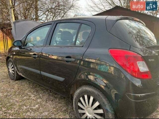 Чорний Опель Корса, об'ємом двигуна 1 л та пробігом 196 тис. км за 3800 $, фото 1 на Automoto.ua