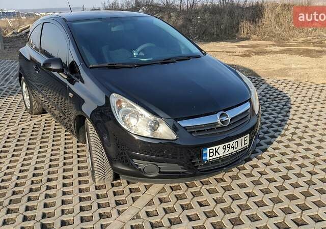 Черный Опель Корса, объемом двигателя 1.4 л и пробегом 253 тыс. км за 5599 $, фото 18 на Automoto.ua