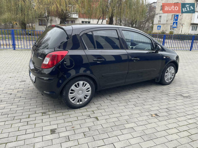 Черный Опель Корса, объемом двигателя 1.2 л и пробегом 210 тыс. км за 3200 $, фото 4 на Automoto.ua