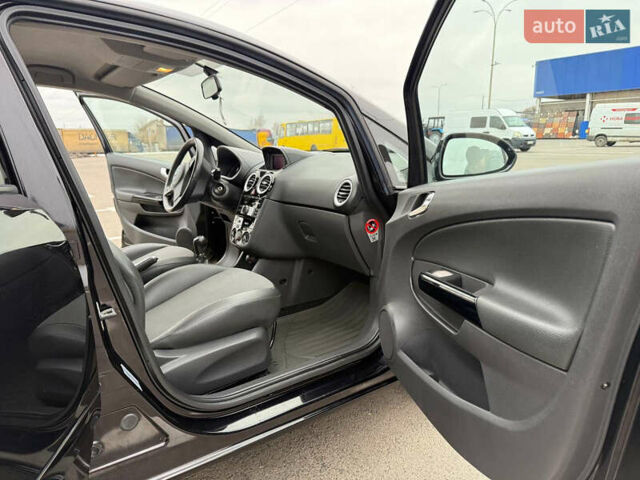 Чорний Опель Корса, об'ємом двигуна 1.4 л та пробігом 193 тис. км за 5300 $, фото 18 на Automoto.ua