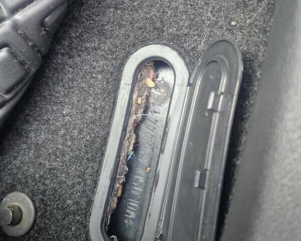 Чорний Опель Корса, об'ємом двигуна 1.23 л та пробігом 184 тис. км за 5000 $, фото 25 на Automoto.ua