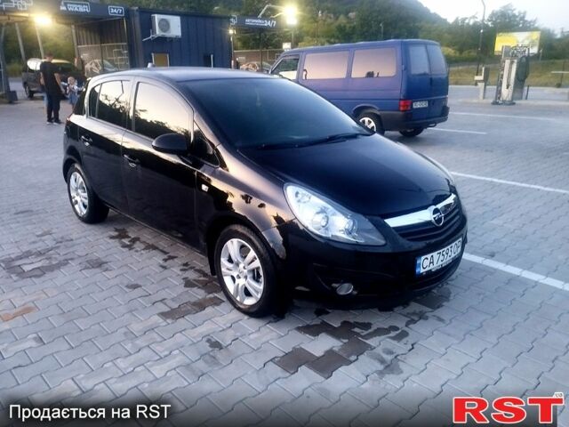 Черный Опель Корса, объемом двигателя 1.2 л и пробегом 203 тыс. км за 3500 $, фото 1 на Automoto.ua