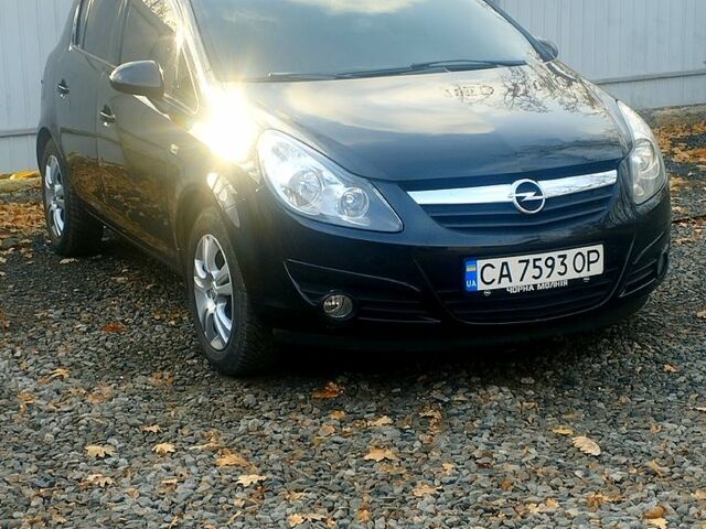 Черный Опель Корса, объемом двигателя 1.2 л и пробегом 203 тыс. км за 3500 $, фото 5 на Automoto.ua