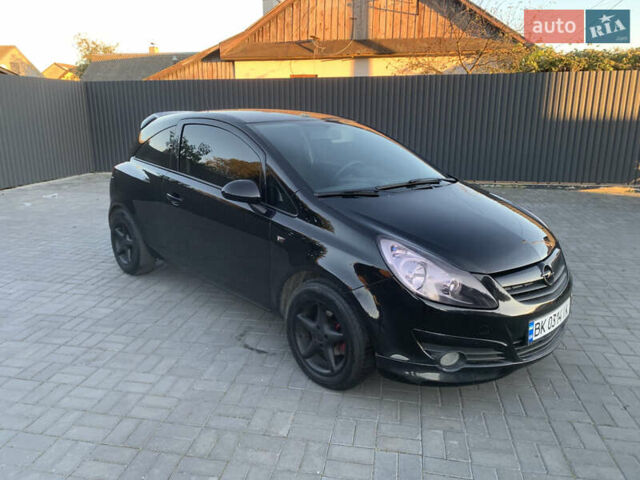 Черный Опель Корса, объемом двигателя 1.3 л и пробегом 265 тыс. км за 4200 $, фото 14 на Automoto.ua
