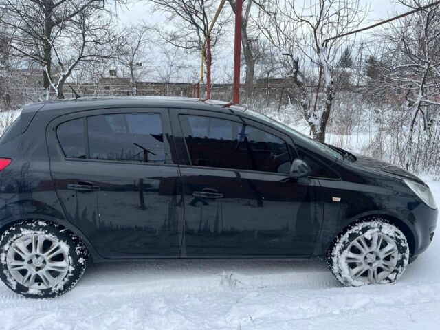 Чорний Опель Корса, об'ємом двигуна 1.2 л та пробігом 239 тис. км за 4500 $, фото 3 на Automoto.ua