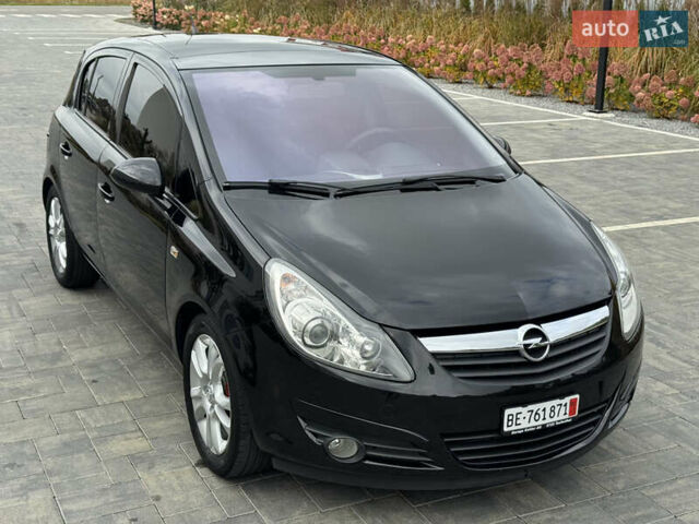 Чорний Опель Корса, об'ємом двигуна 1.4 л та пробігом 195 тис. км за 8299 $, фото 3 на Automoto.ua