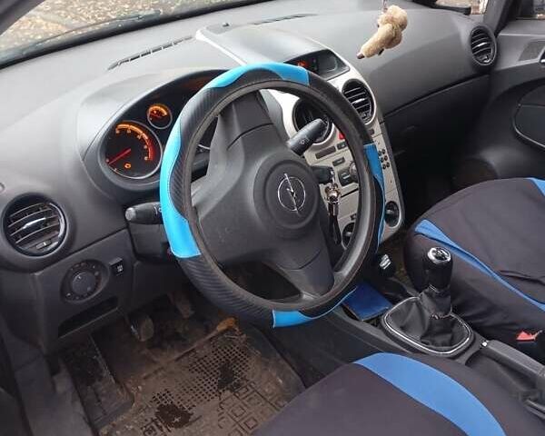 Опель Корса 2008 в Кегичевке на Automoto.ua Черный Опель Корса, объемом двигателя 1.23 л и пробегом 285 тыс. км за 3700 $, фото 3 на Automoto.ua