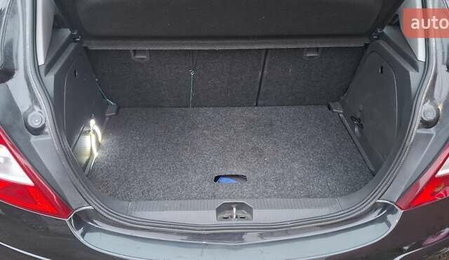 Чорний Опель Корса, об'ємом двигуна 1.23 л та пробігом 152 тис. км за 4200 $, фото 11 на Automoto.ua