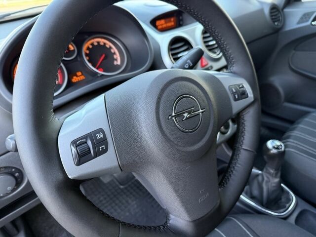 Чорний Опель Корса, об'ємом двигуна 1.2 л та пробігом 154 тис. км за 4800 $, фото 12 на Automoto.ua