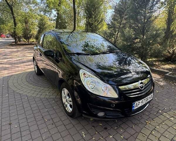 Черный Опель Корса, объемом двигателя 1.25 л и пробегом 195 тыс. км за 4200 $, фото 3 на Automoto.ua