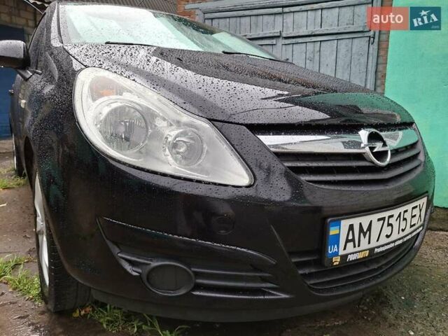 Черный Опель Корса, объемом двигателя 1 л и пробегом 225 тыс. км за 4700 $, фото 10 на Automoto.ua
