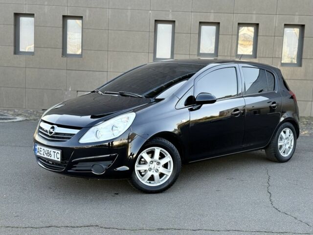 Чорний Опель Корса, об'ємом двигуна 1.2 л та пробігом 154 тис. км за 4800 $, фото 1 на Automoto.ua