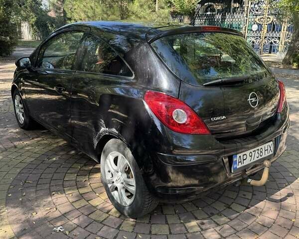 Черный Опель Корса, объемом двигателя 1.25 л и пробегом 195 тыс. км за 4200 $, фото 10 на Automoto.ua