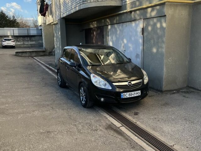 Черный Опель Корса, объемом двигателя 1.2 л и пробегом 344 тыс. км за 3399 $, фото 2 на Automoto.ua