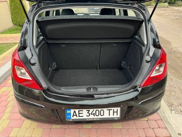 Чорний Опель Корса, об'ємом двигуна 1.2 л та пробігом 211 тис. км за 5200 $, фото 15 на Automoto.ua