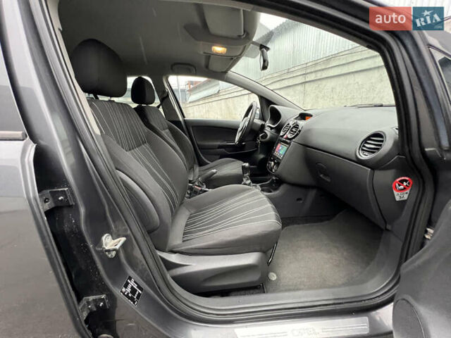 Чорний Опель Корса, об'ємом двигуна 1.25 л та пробігом 205 тис. км за 5399 $, фото 23 на Automoto.ua