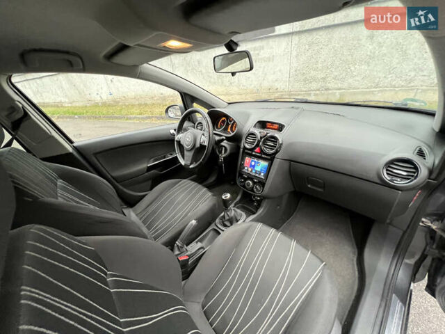 Чорний Опель Корса, об'ємом двигуна 1.25 л та пробігом 205 тис. км за 5399 $, фото 24 на Automoto.ua