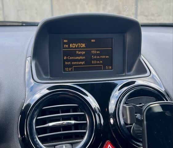 Чорний Опель Корса, об'ємом двигуна 1.2 л та пробігом 239 тис. км за 4599 $, фото 13 на Automoto.ua