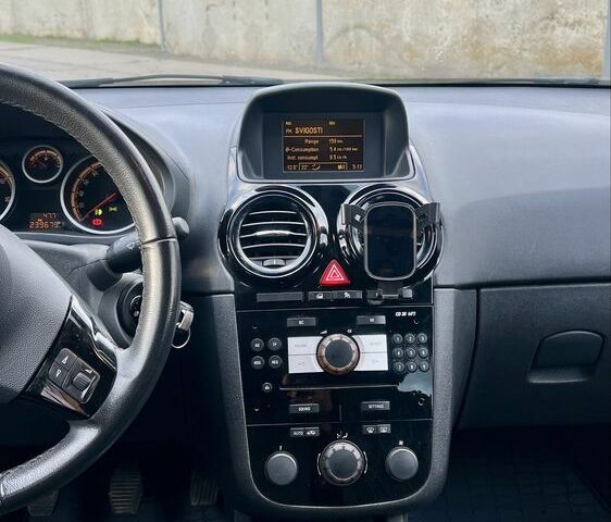 Чорний Опель Корса, об'ємом двигуна 1.2 л та пробігом 239 тис. км за 4599 $, фото 11 на Automoto.ua