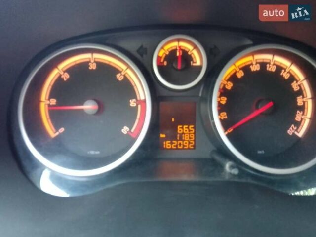 Черный Опель Корса, объемом двигателя 1.25 л и пробегом 162 тыс. км за 5900 $, фото 4 на Automoto.ua