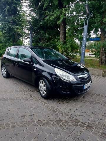 Черный Опель Корса, объемом двигателя 1.25 л и пробегом 218 тыс. км за 5800 $, фото 10 на Automoto.ua