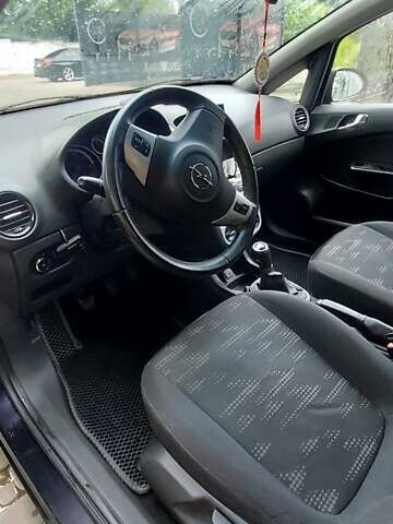 Черный Опель Корса, объемом двигателя 1.25 л и пробегом 218 тыс. км за 5800 $, фото 2 на Automoto.ua