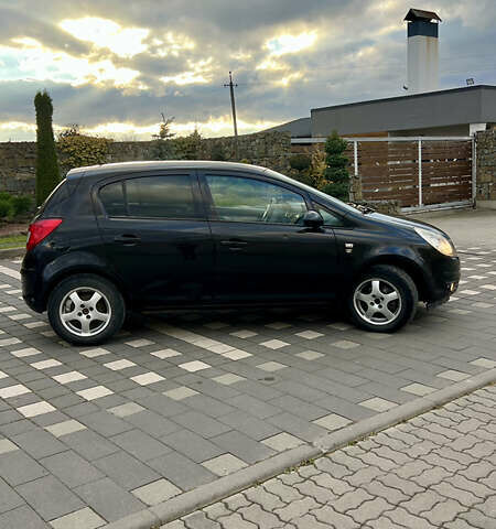 Чорний Опель Корса, об'ємом двигуна 1.23 л та пробігом 239 тис. км за 4599 $, фото 5 на Automoto.ua